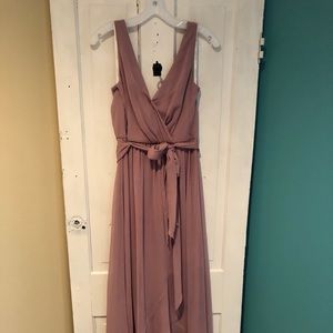 V neck with ruffled skirt Quartz bridesmaid dress